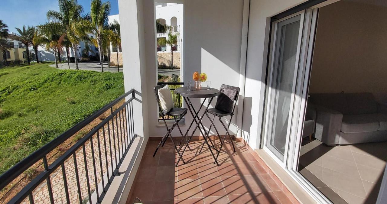 Paz Em Resort De Luxo. Cabanas De Tavira Exteriör bild